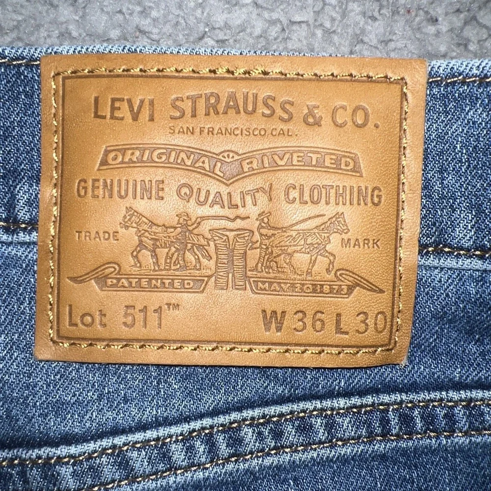 Levi's 511 Bie E Premium Jeans Men's 36 x‎ 30 Blue Faded Denim Wash Straight Leg